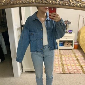 Lulus Denim Jacket XS Cropped Jean Frayed Hem Button Oversized Pocket Blue